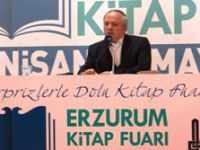 M. Hanefi İspirli, Kitap Fuarı’nda Erzurumlu Şairleri Anlattı