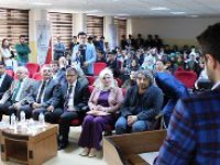 TYB Erzurum Şubesi Hınıs’ta şairleri gençlerle buluşturdu