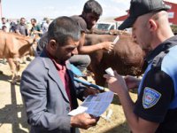 Polis sahte para konusunda uyardı