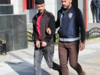 Eve kilitleyip işkence yaptıktan sonra bacağından vurup gasp ettiler