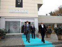 Mir Holding yöneticilerinden Rektör Çomaklı'ya ziyaret
