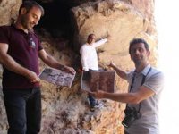 Erzurum’da 8 bin yıllık aşı boyasıyla yapılmış kaya resmi bulundu