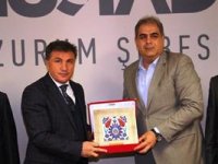 İran heyeti Erzurum’da işadamları ile bir araya geldi