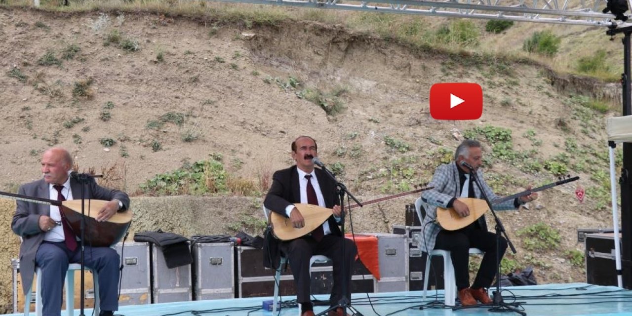Aşık Sümmani, memleketi Erzurum’da unutulmadı! Narman’da duygu dolu anlar