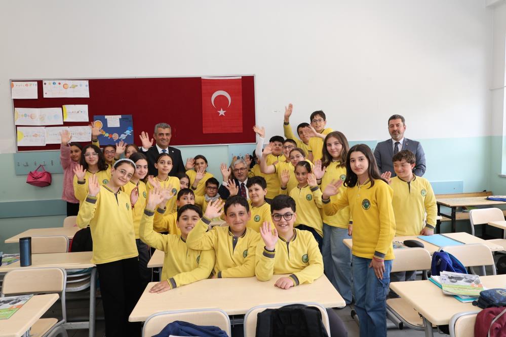 Erzurumlu öğrenci ve eğitimcilere Avrupa yolu açıldı! Erasmus+ desteği belli oldu