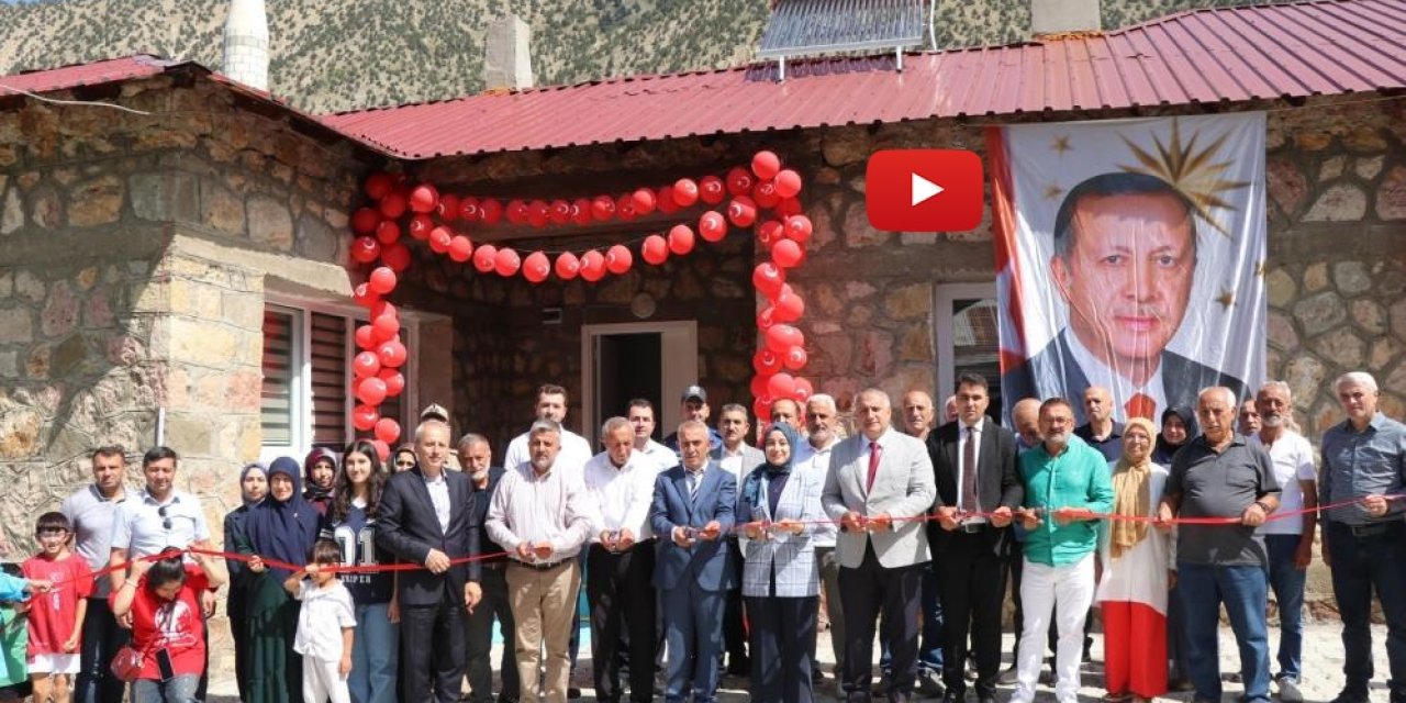1 milyon 950 bin liralık dönüşüm! Köylüler atıl binayı taziye evine çevirdi