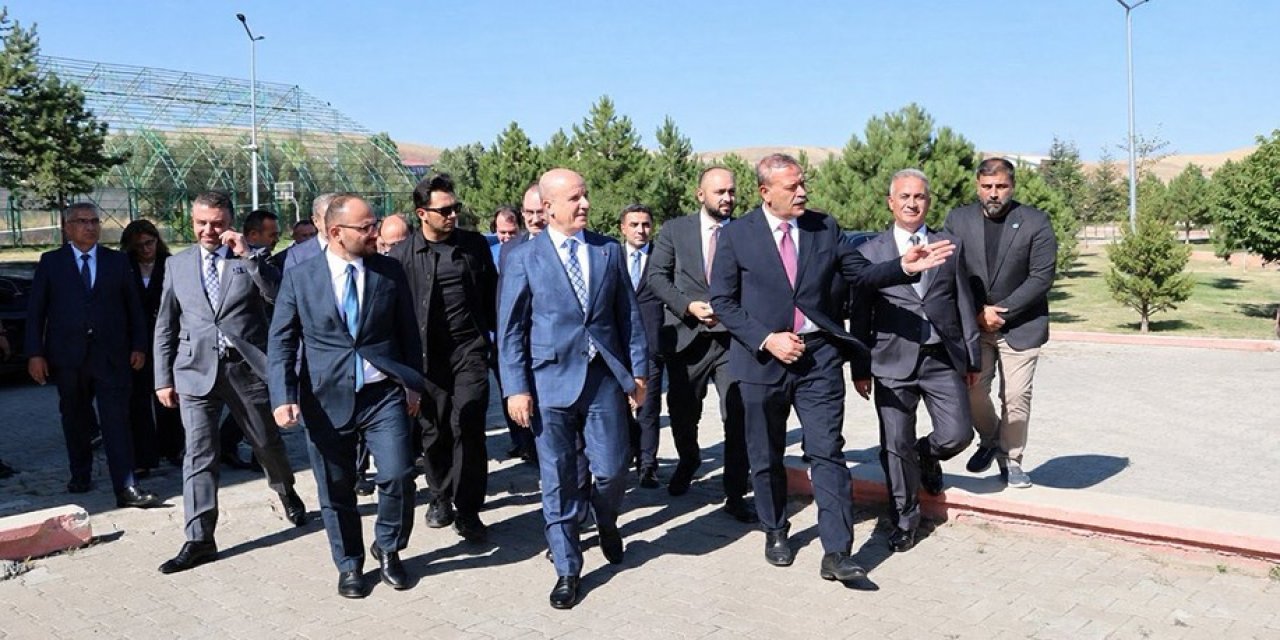 Bölge Üniversiteleri Ahlat’ta Bir Araya Geldi