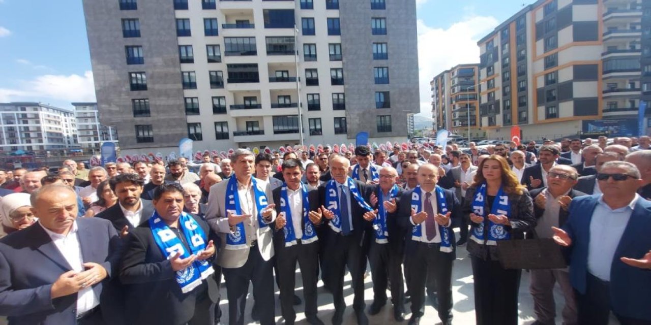 ETSO seçiminde Lütfü Yücelik sahaya indi: “Şimdi Erzurum için tek yürek olma vakti”