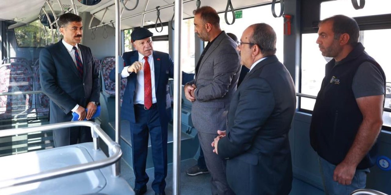 Erzurum’da toplu ulaşım masada! Başkan Sekmen halk otobüsü şoförlerini dinledi