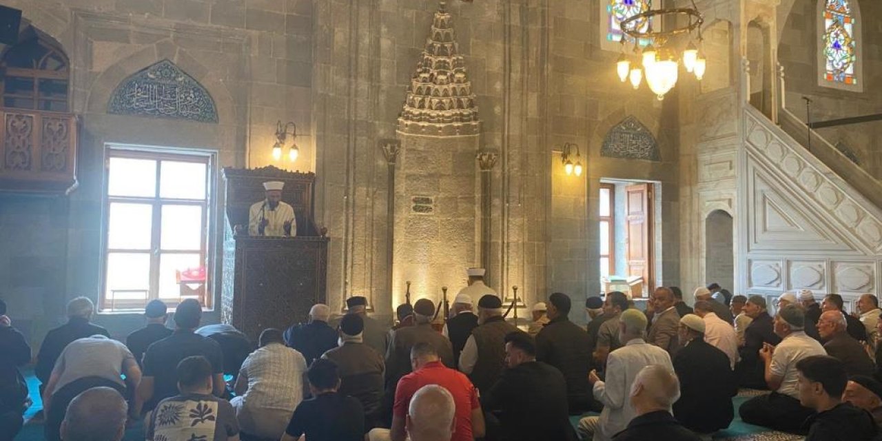 Gaziler Günü’nde Erzurum’da anlamlı program: Şehitler ve gaziler için dua edildi