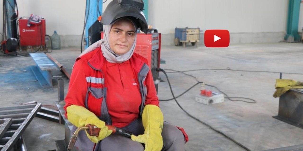 14 yaşında öğrendi, 30 yıldır yapıyor: Oltu’nun kadın kaynak ustası