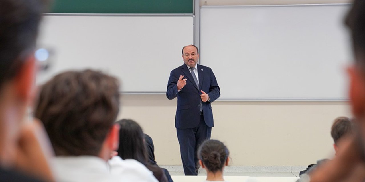ETÜ’de yeni dönemin ilk dersi “Terörsüz Türkiye” oldu