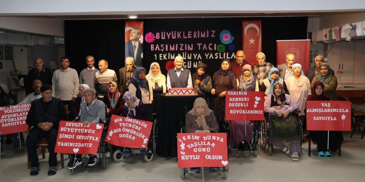 Erzurum’da Dünya Yaşlılar Günü’ne özel etkinlik: Büyüklerle anlamlı buluşma