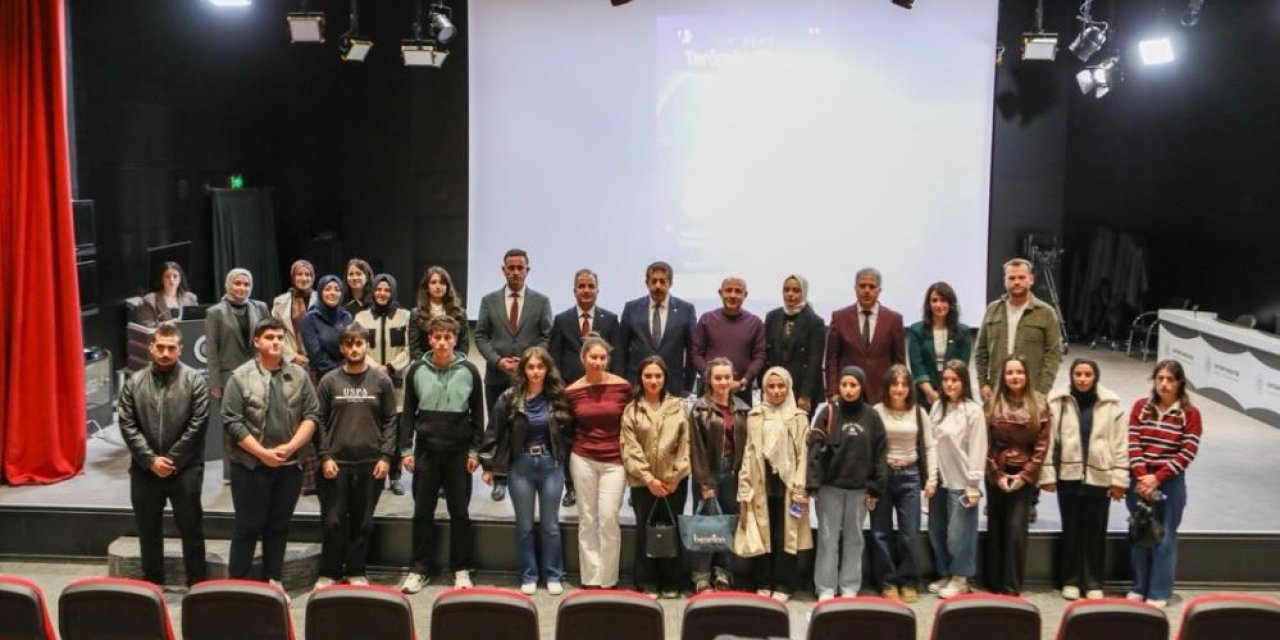 Atatürk Üniversitesi’nde ilk ders “Terörsüz Türkiye” oldu