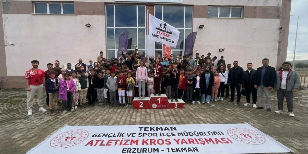 Erzurum Tekman’da yarışma heyecanı: Şampiyon öğrenciler belli oldu