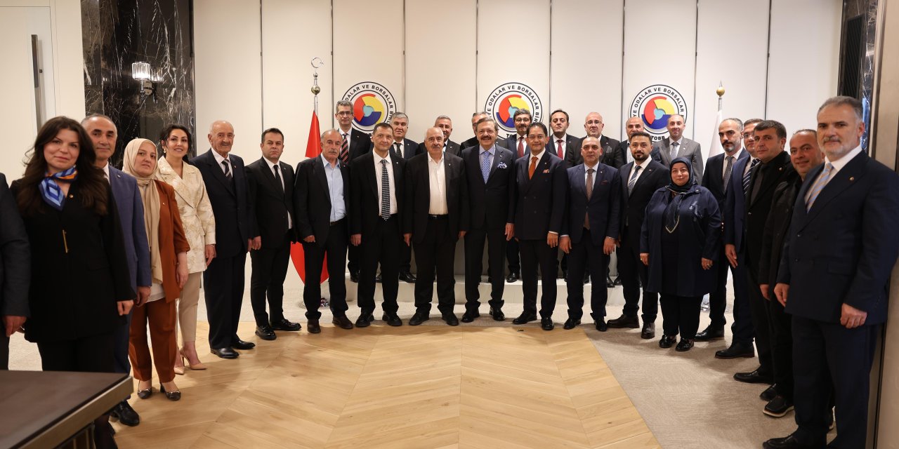 Hisarcıklıoğlu’ndan Erzurum’a övgü: “Proje fabrikası gibi”