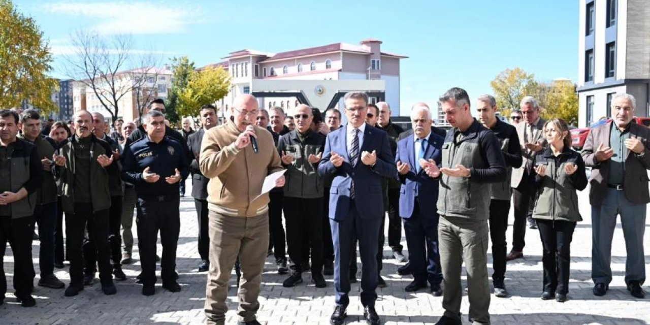 Erzurum’da “Gazze’ye Umut Ol” hayır çarşısı açıldı
