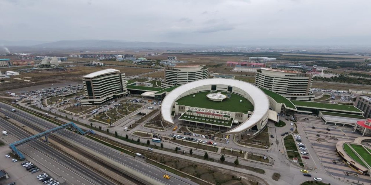 Erzurum’da 3. Yaş Üniversitesi açılıyor: 60 yaş üstüne eğitim fırsatı