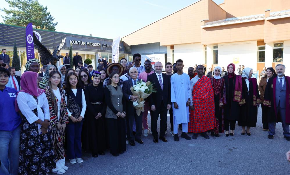 Atatürk Üniversitesi’nde yeni akademik yıl başladı: Hedef ilk 500