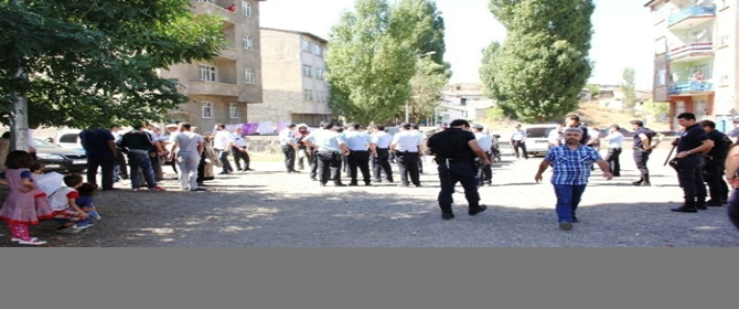 Erzurum'da Komşu Kavgasında 10 Gözaltı Var