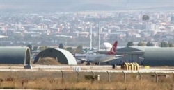 Yolcuları Allah Korudu.. Erzurum'da Uçak Pisten Çıktı