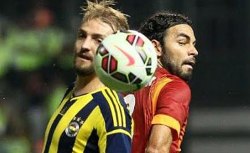 Galatasaray Fenerbahçe'yi devirdi