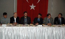 AK Parti İl Başkanı Yeşilyurt Yeni Yönetimini Tanıttı