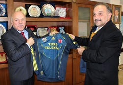 Fenerbahçe'den Erzurum'a yatırım sözü