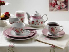 Porselen Çay Seti İle Çayın Tadı Bir Başka
