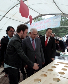 Atatürk Üniversitesi'nde Şenlikler Coşturuyor