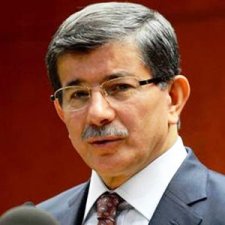 Başbakan Davutoğu istifa etti!