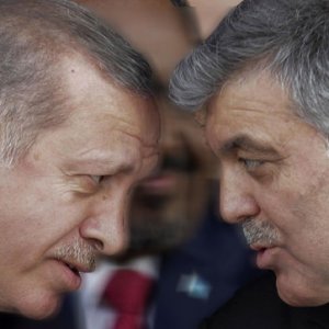 VE BEKLENEN OLDU ! ABDULLAH GÜL DEVREYE GİRDİ