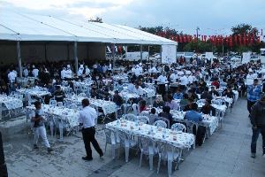 Erzurum’da İlk İftar Heyecanı