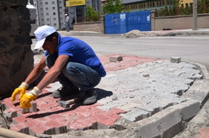 Mahalle Sakinlerinden Başkan Bulutlar'a Teşekkür