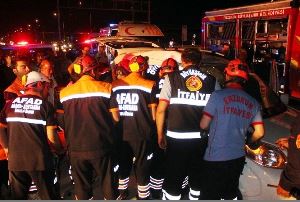 Erzurum'da Kazada Araç İçerisinde Sıkışan Kadın Öldü