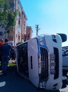 Erzurum'da Trafik Kazası: 3 Yaralı Var