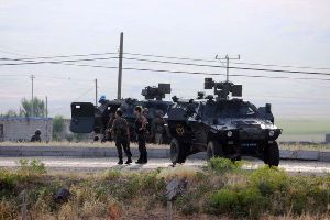 PKK 2 Ton Bomba Yüklü Traktörle Karakola Saldırdı: 2 Şehit, 31 Asker Yaralı