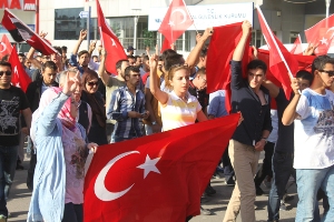 Erzurum'da Teröre Lanet Yürüyüşü