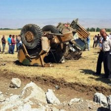 ASKERİ ARACA BOMBALI SALDIRI: ÇOK SAYIDA YARALI VAR