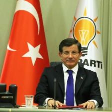 AK PARTİ'NİN VAATLERİ NE ZAMAN GERÇEKLEŞECEK ?