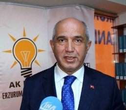 AK Partili Mustafa Ilıcalı'dan Yeğeni Acun Ilıcalı'ya Teşekkür