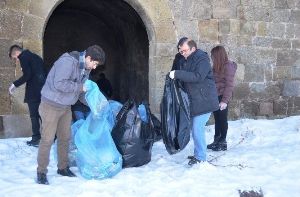 Er-vaklı Gençler Tabyalarda Temizlik Yaptı