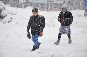 Flaş.. Flaş.. Erzurum'da Yarın Okullar Tatil