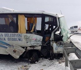 Erzurum'da Feci Kaza: 6 Yaralı Var