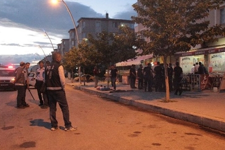 Erzurum'da İftar Vakti Çay Ocağına Bıçaklı Baskın: 7 Yaralı
