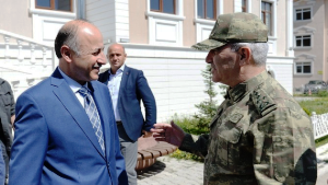 3'ncü Ordu Komutanı Savaş'tan Erzurum Valisi Azizoğlu'na Ziyaret