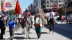 Kanuni Sultan Süleyman'ın Erzurum'a gelişinin 482. yıl dönümü, çeşitli etkinliklerle kutlandı.