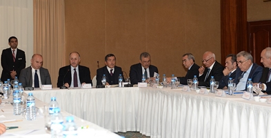 Vali Azizoğlu; Erzurum’da Şeker Pancarı Üretimini Artırmalıyız