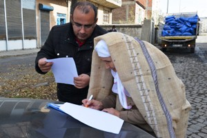 Yakutiye Belediyesi, yoksulun evini ısıtacak ...Ali Korkut, "Karınca kararınca yoksula el uzatıyoruz"