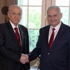 İŞTE AK PARTİ'NİN MHP'NİN ÖNÜNE KOYDUĞU BAŞKANLIK PAKETİ